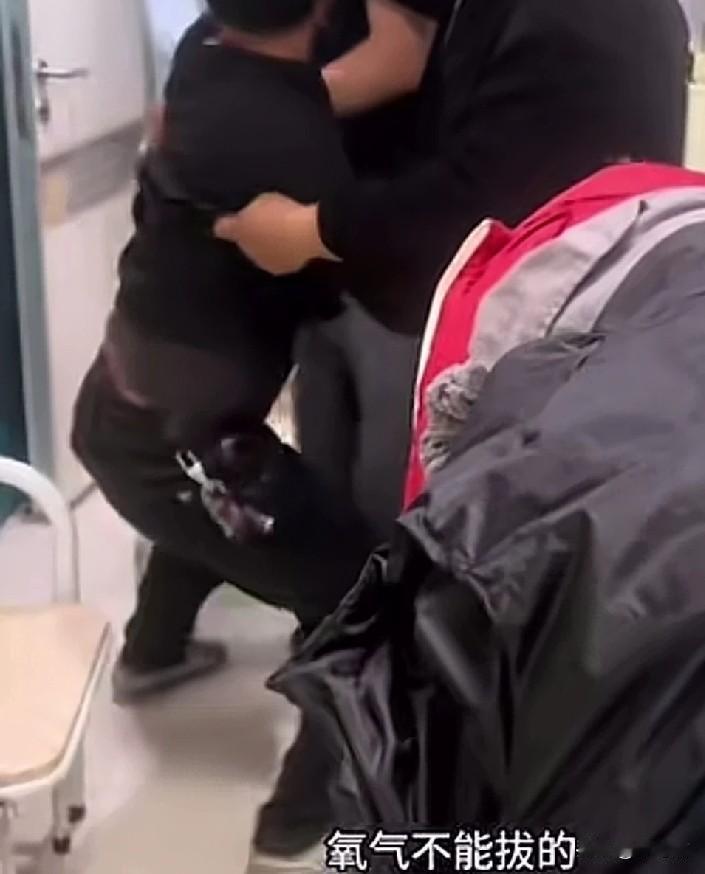 宁波“疝气”小孩后续来了，有些人做互联网为了博流量，真的有点不顾道德，完整的视频