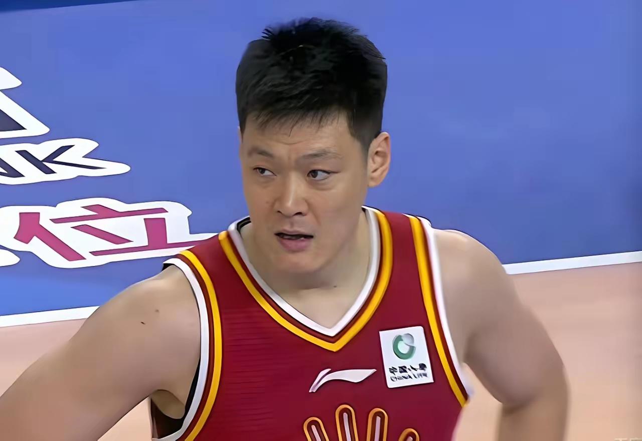 别再说郭士强为啥不用张宁了CBA揭幕战山西客场挑战广厦的比赛，一战把自己的身价