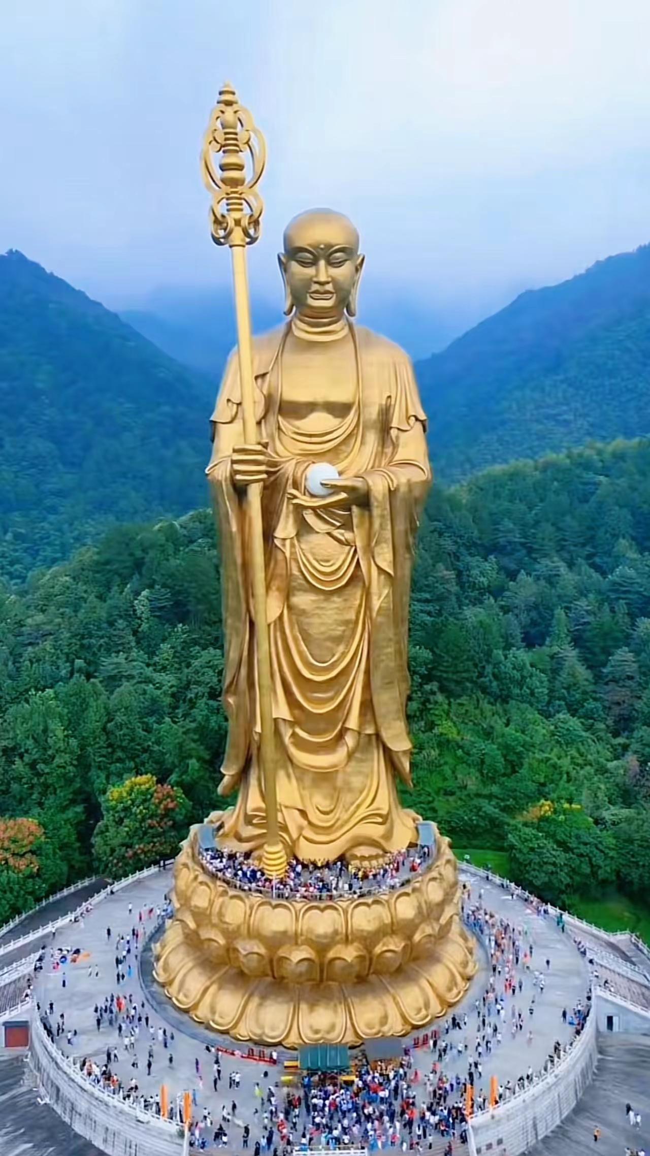 南无大愿地藏王菩萨。地藏王菩萨九华山大愿地藏王菩萨地藏菩萨本愿经