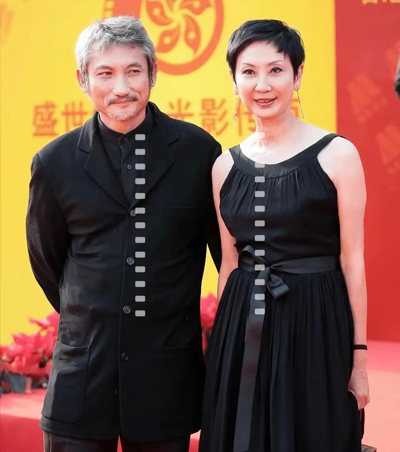 我问当医生的邻居，施南生免疫系统生病，是什么原因造成的？​没想到邻居叹了一口气