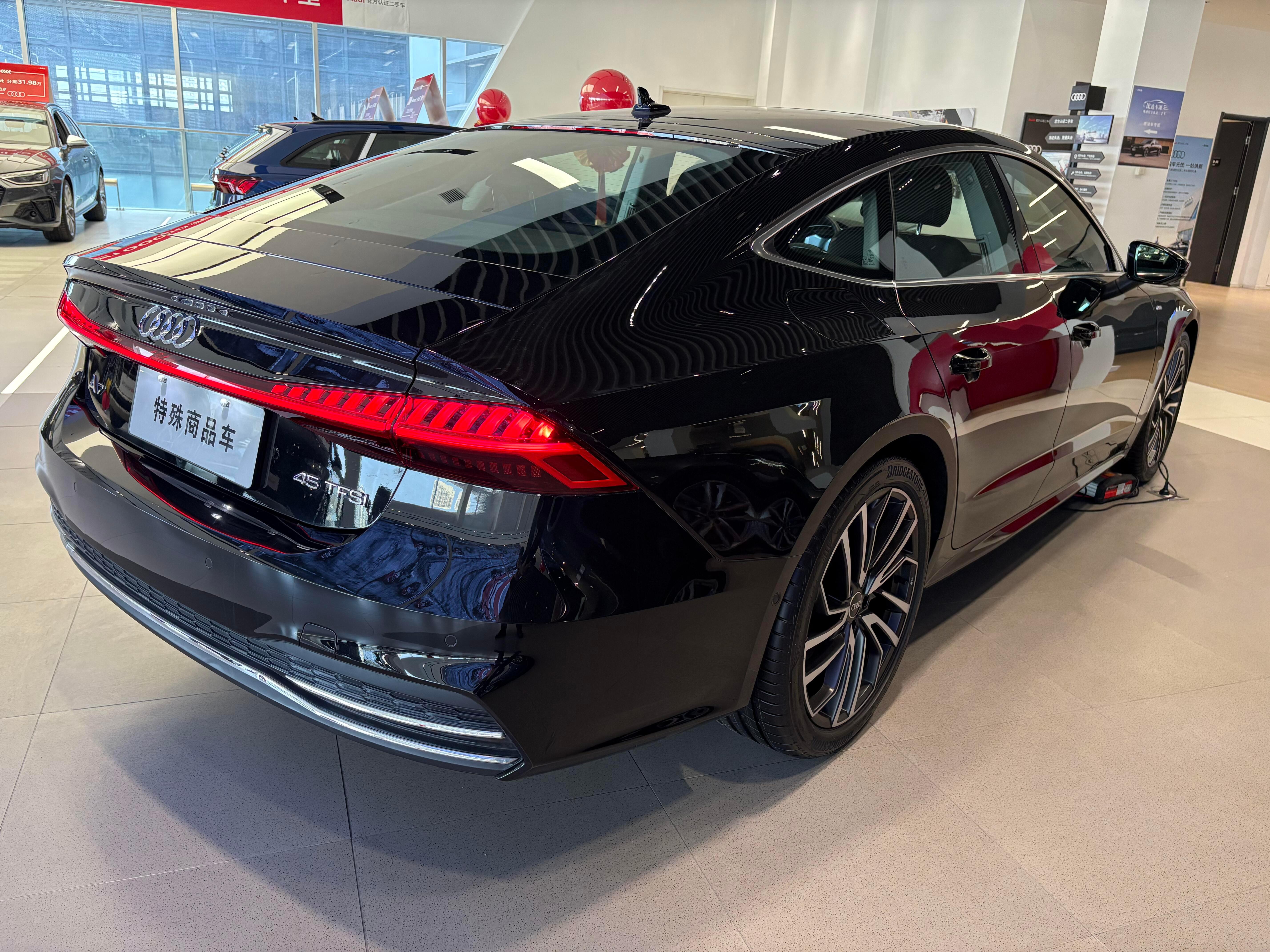 奥迪A7进口45臻选型指导价62.68万涉水的第三方检测没问题成交价39万正