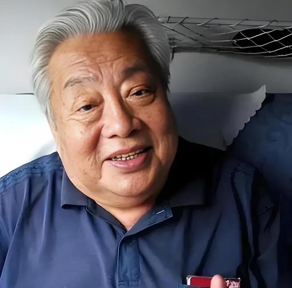 老艺术家朱龙广当年饰演如来佛祖成名后其实还闹过不少笑话。有一次他去泰国旅游，听说