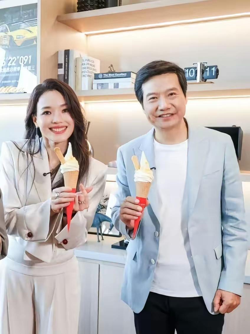 这难道是巧合吗？这两天，雷军聘请苏琪为小米汽车VU7的代言人，参加了几场活动，