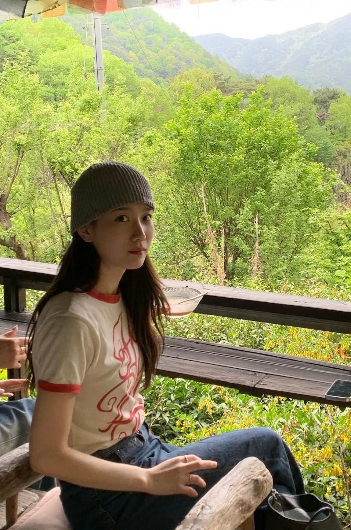 穿搭分享连续更新第2803天韩国时尚女生日常搭配韩系穿搭超能新星汇新星v计划开