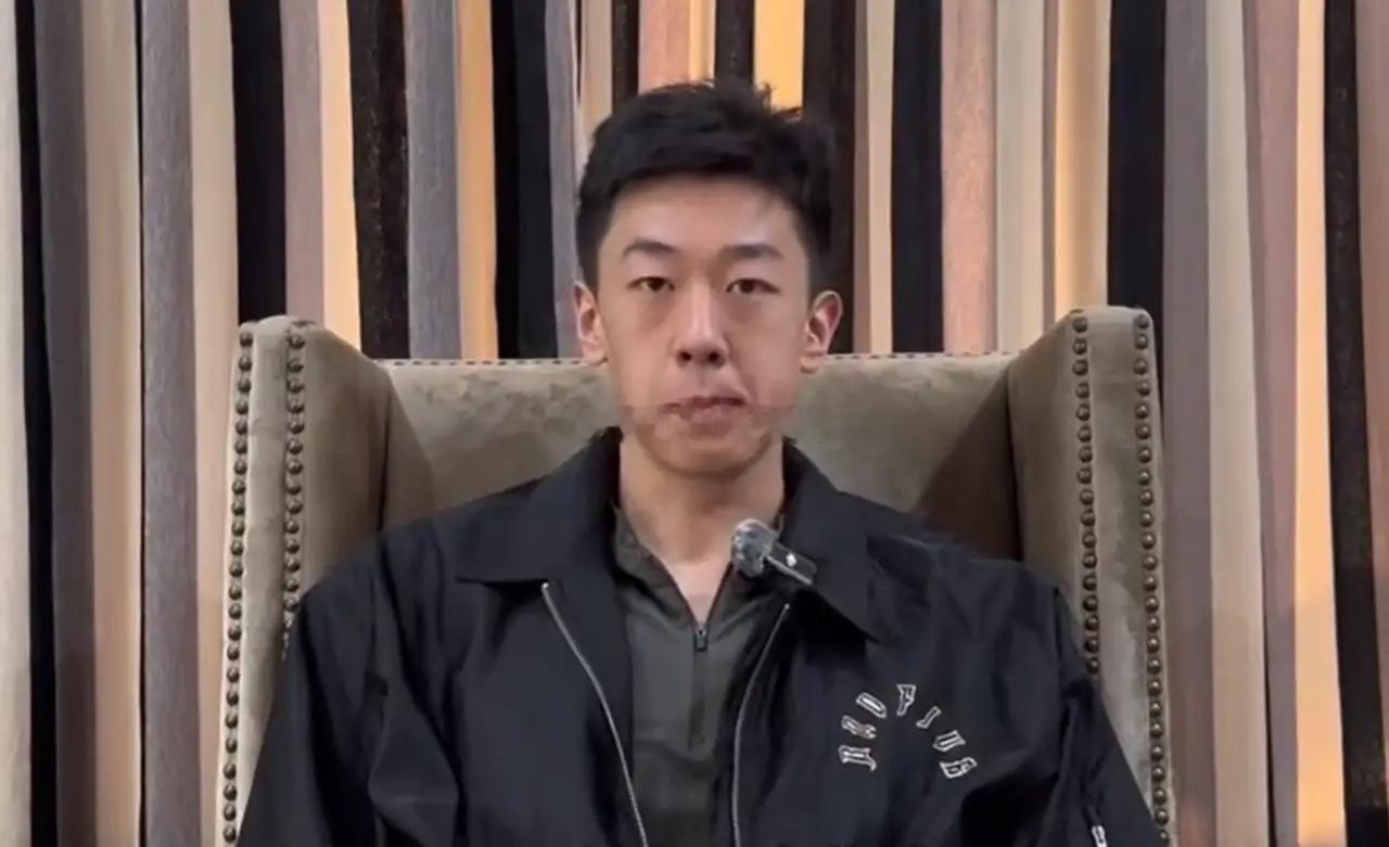 王少杰这次稳了！就在今天下午，北控男篮正式官宣刘家成成为北控男篮俱乐部总经理，全