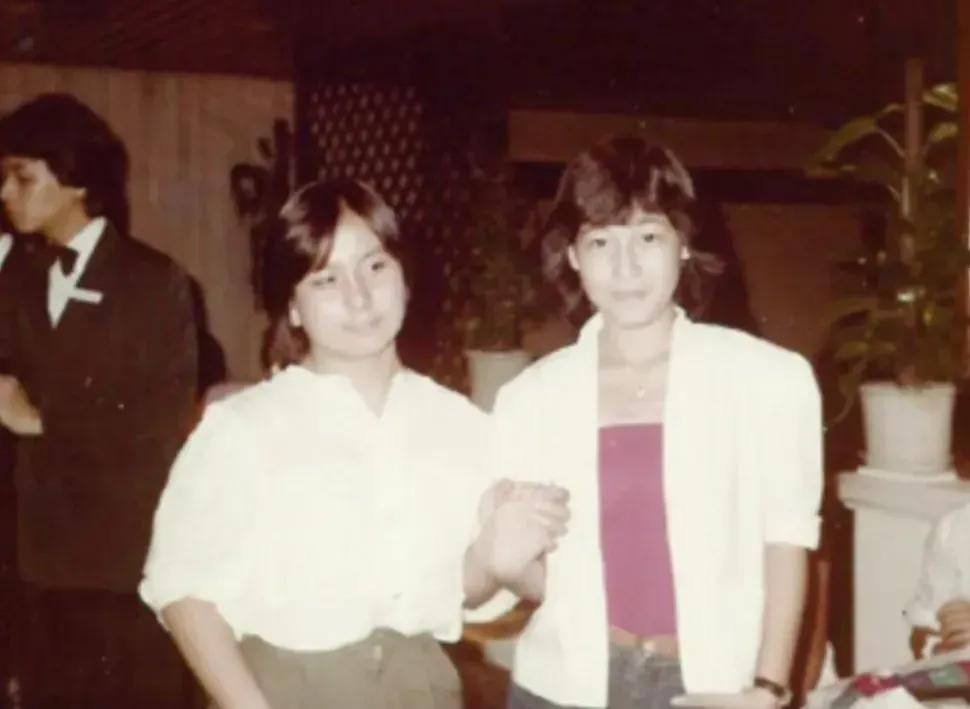 何超蕸去世，最难过之人除了二房全家人之外，还有两个人也一定痛不欲生！一个是何猷