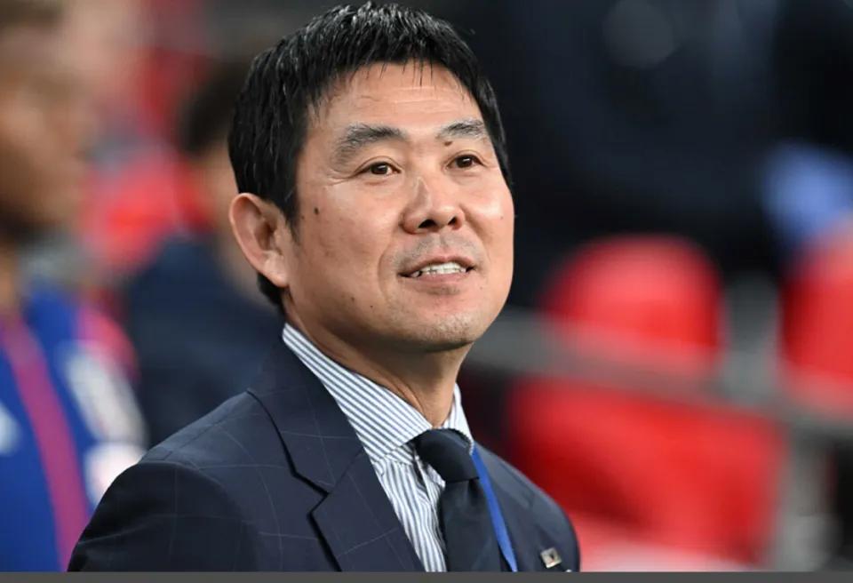 森保一这一点已经超越里皮！因为森保一用7年时间让日本男足踏入世界一流球队行列！再