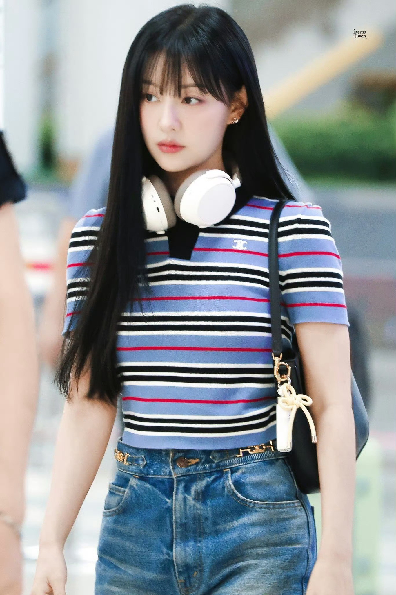 把耳机往脖子上一卡就能美成韩剧女主学到了（不是….🎧​​​