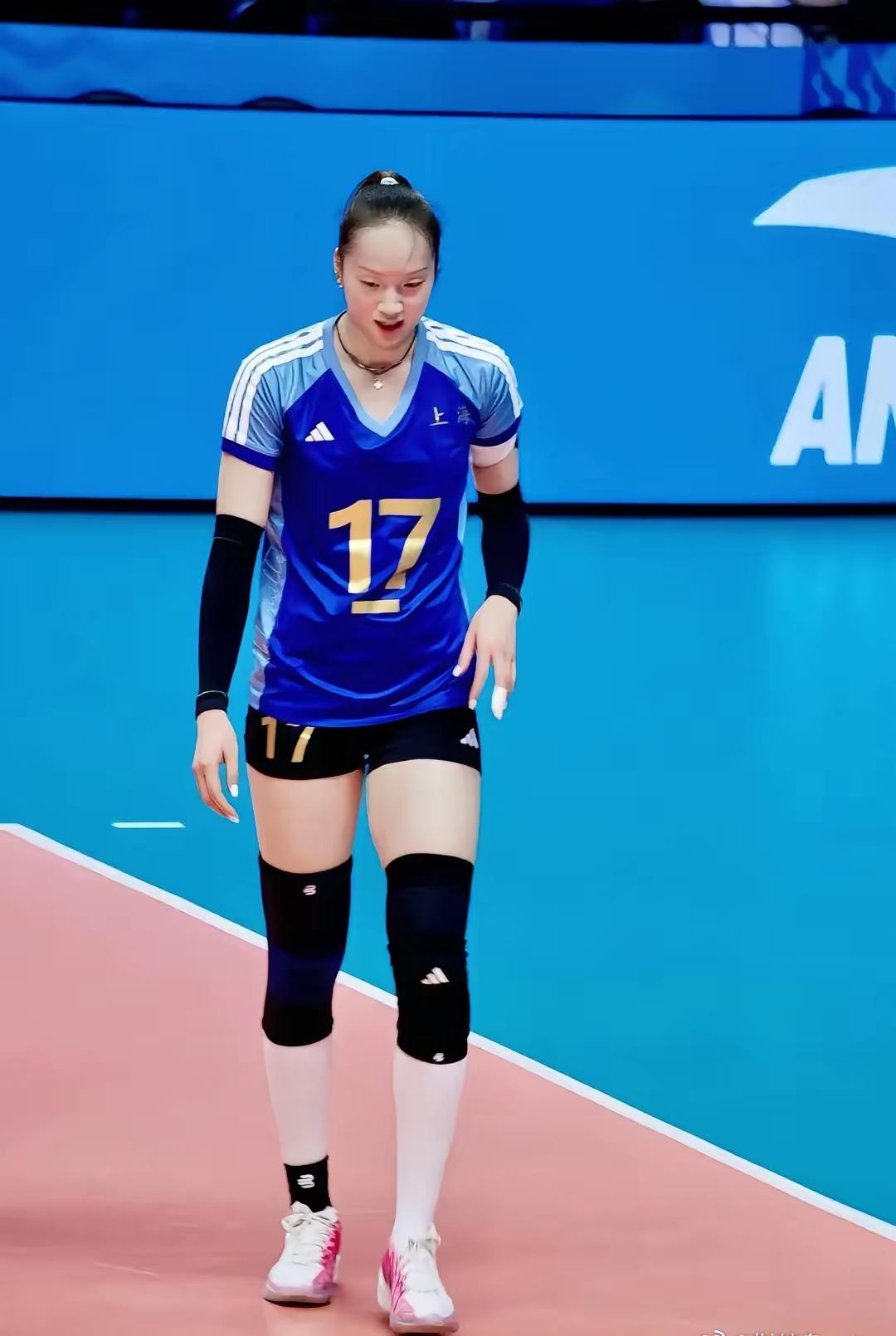 让队长仲慧拿MVP，也好过王唯一。到目前为止，仲慧效力上海女排已达9年，算是