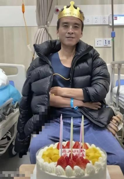看哭啦！2023年，陕西，一47岁男子肝癌晚期，家人千方百计瞒着他，不让他得知病