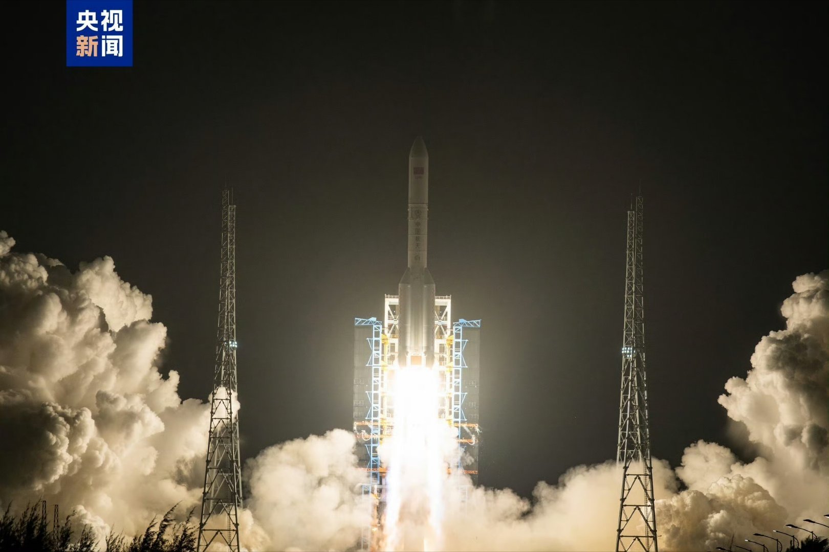 2025最后一天中国一箭双星随着长征七号甲成功发射，我国完成本年度最后一次发射。