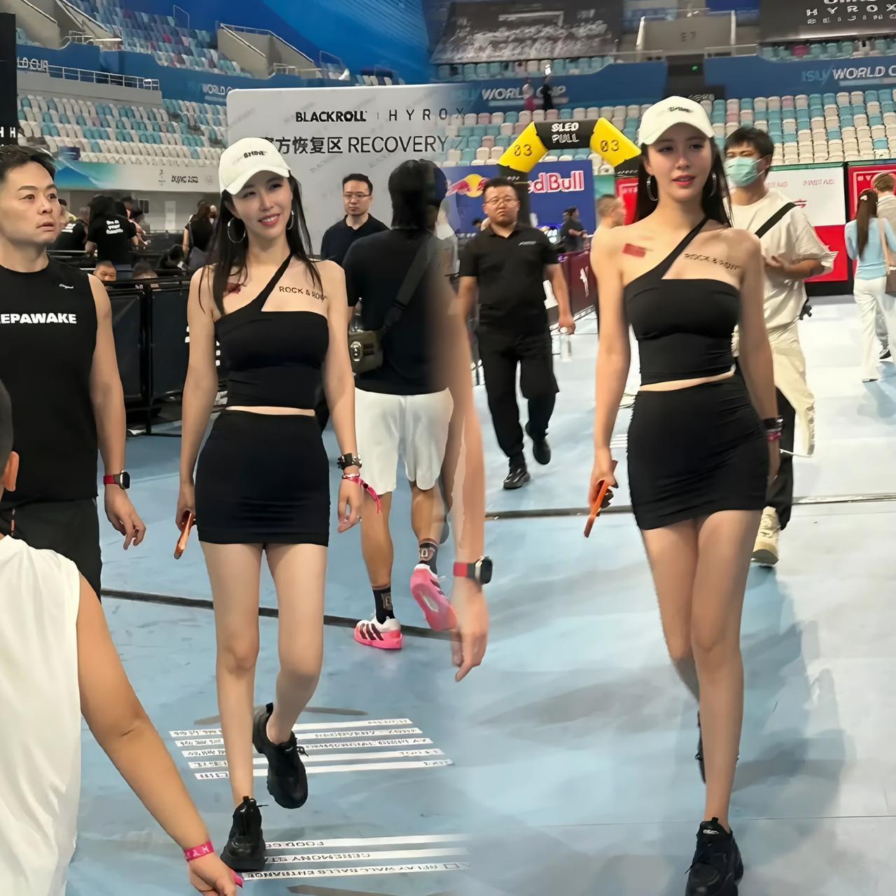 大家发现没有？谁娶了田朴珺都会很幸福的！为什么这么说？你们看田朴珺的表现就知