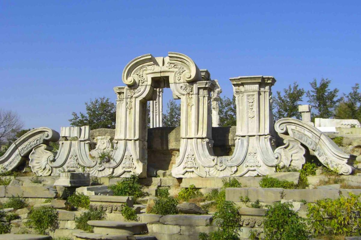 很多人以为火烧圆明园是八国联军干的，其实这是个误区，真正纵火的是1860年的英法