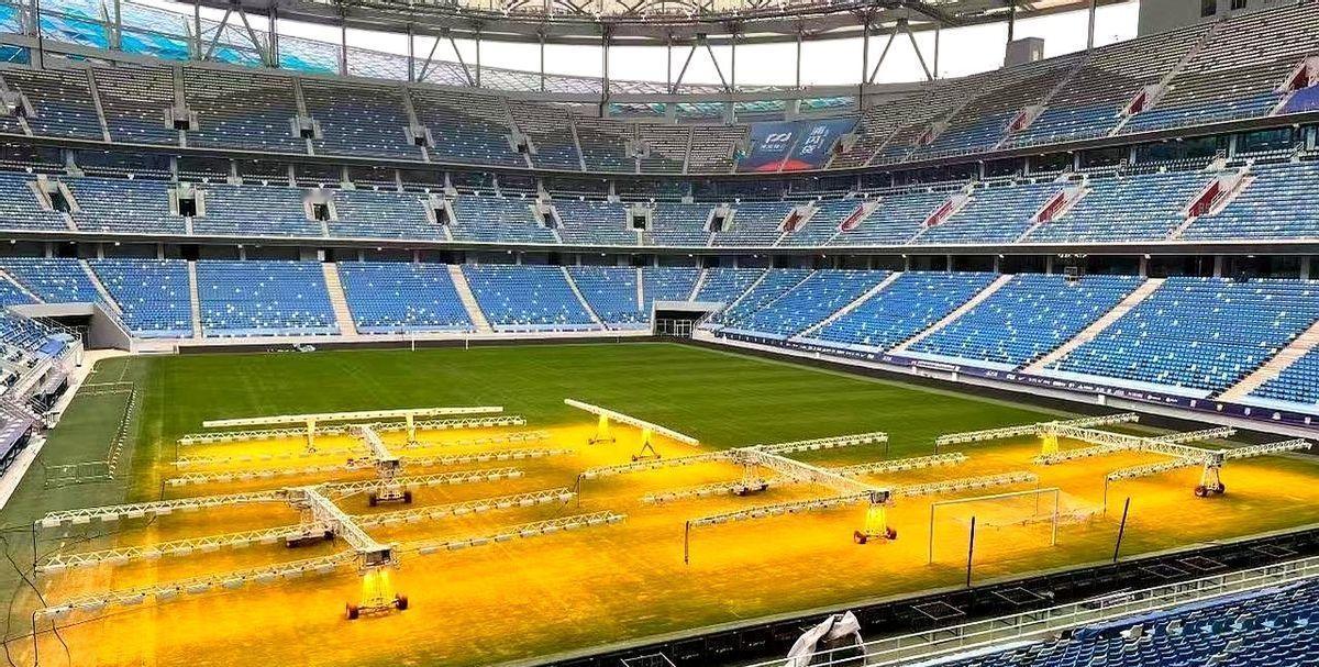 大连梭鱼湾球场草皮换新终于落下实锤，英博老板王魁留言说“市里和城投集团都在努力”