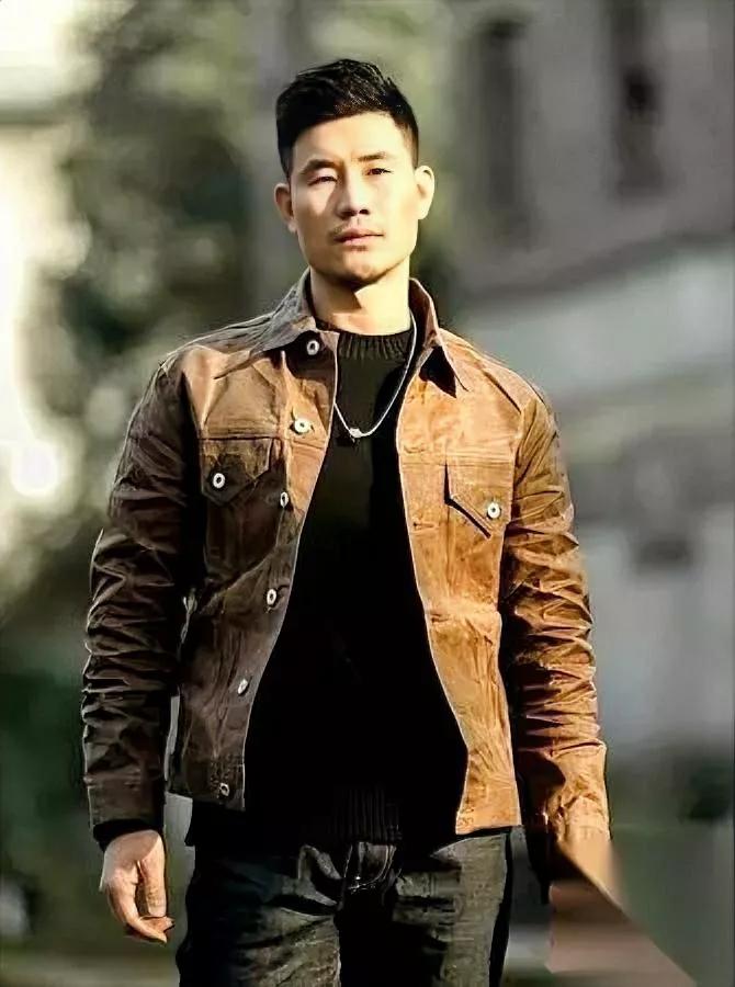 翻完嘎子执行记录，我沉默了千万债务背后藏着啥秘密？当童星光环撞上直播浪潮