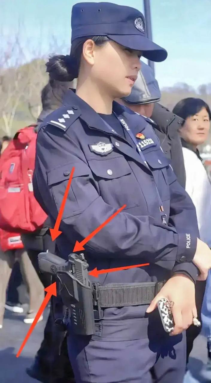 你用过防爆枪吗？我国对枪支管理是非常严格的，以前许多配枪的部门，包括许多警察个