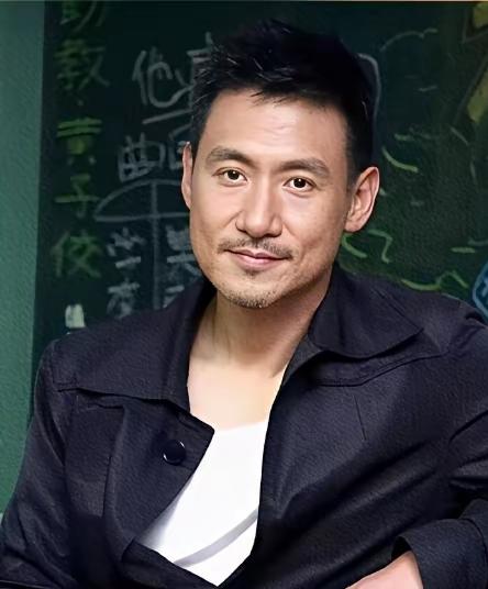 如今的香港四大天王谁的颜值保持得最好。大家都知道当年年轻时的四大天王黎明里最帅的