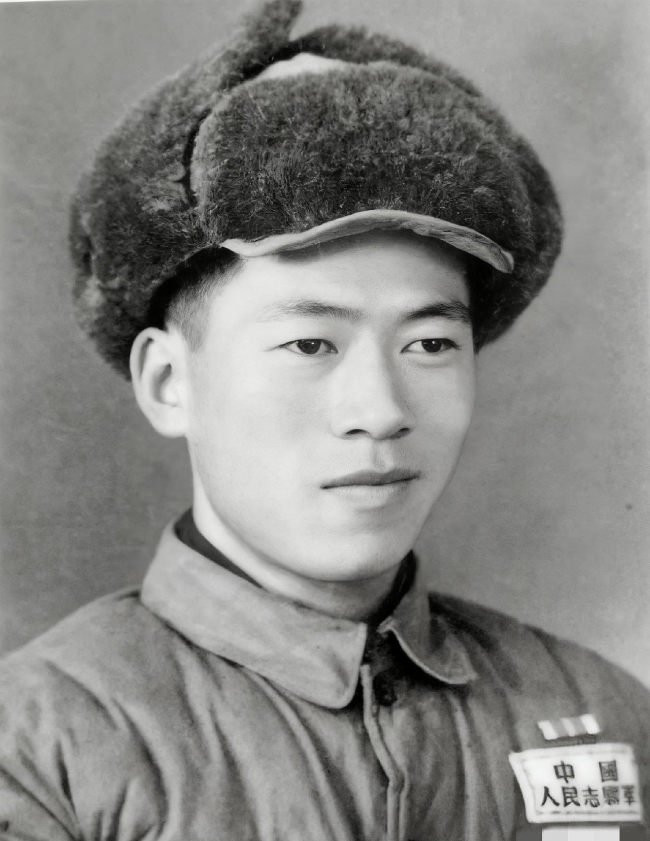 高安国将军在台湾出了名，说话做事都护着大陆。他叔叔高达源是湖南湘阴人，50年代当