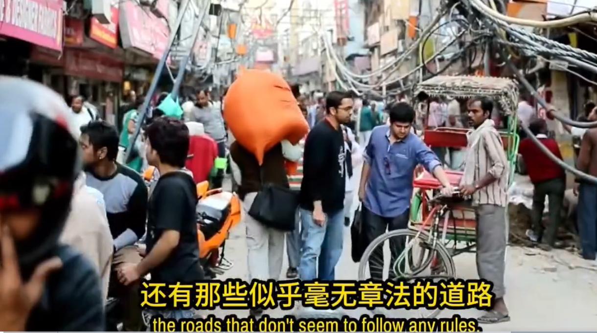 印度博主：印度街头乱象不会持续太久！印度博主没有否则脏乱差局面，但是认为当前