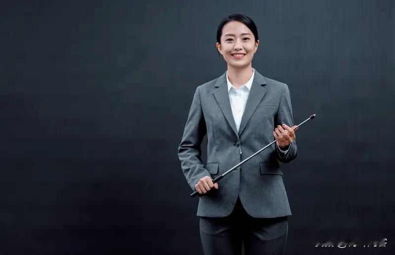 教师工作能处处量化吗?教师工作可以量化,而且量化比摸摸脑袋要好,尽管处处量化