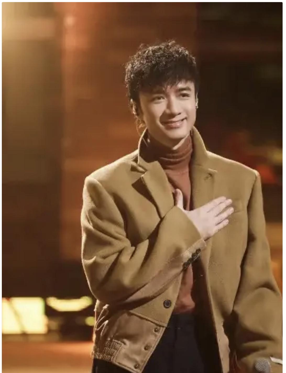 我怀疑过古巨基二胎是为了热度，也怀疑过高龄生育是代孕，但唯独没想到的是……