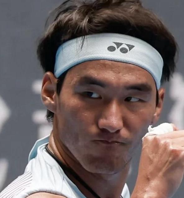 强势冲冠！布云朝克特晋级釜山125决赛，排名再创新高北京时间4