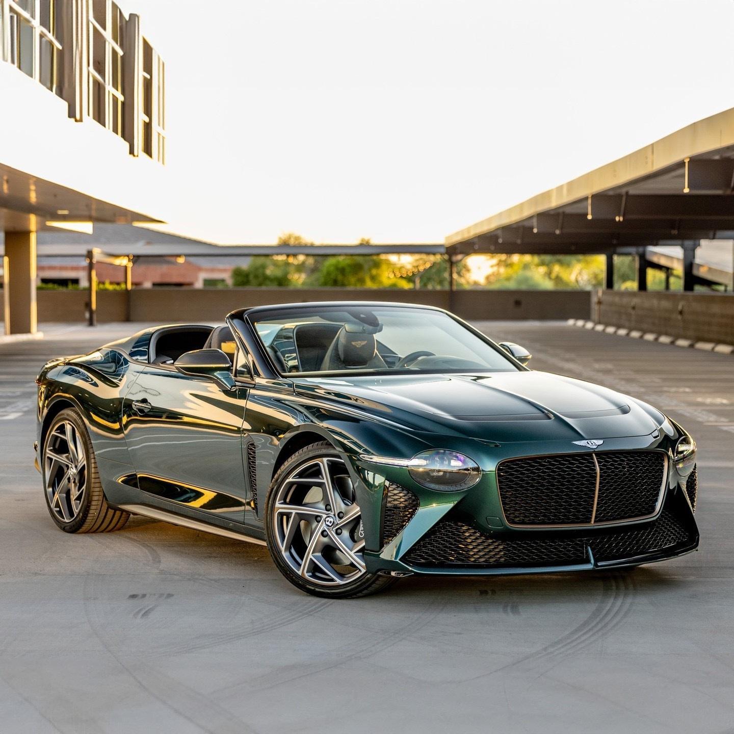 Car时尚2022年宾利Bacalar|全球仅由Mulliner