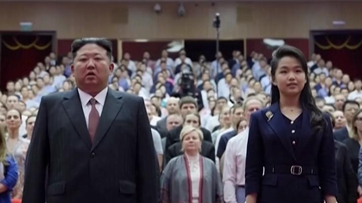 金正恩做出前所未有重大决定，所释放信号不一般。在纪念与俄罗斯签署军事条约周年的