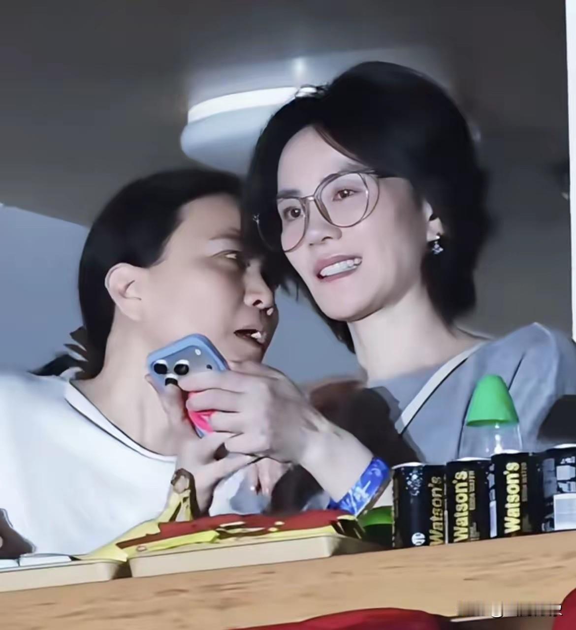 已经开始有了老年人的面相一句话证明你老了！字数越少越好