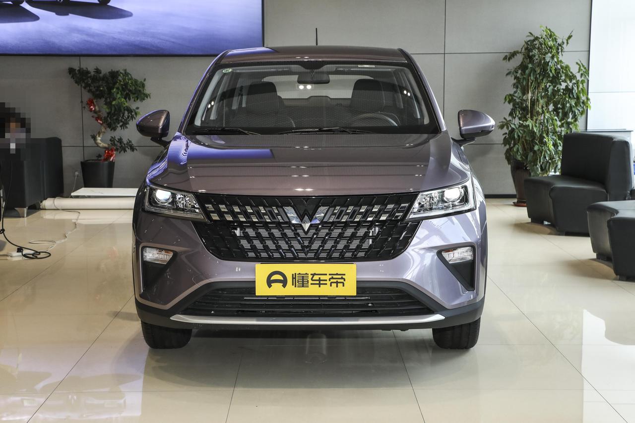 刚拿驾照，预算10万内，人生第一台SUV怎么挑？这4台新款很有代表性。哈弗H6