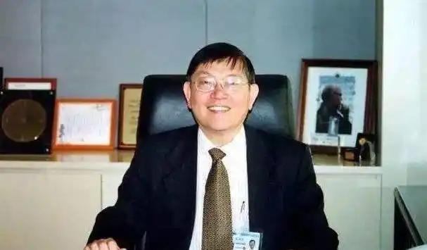 中芯国际创始人张汝京曾说，他说在自己离开台积电时，台积电董事长告诉他，你敢去大陆