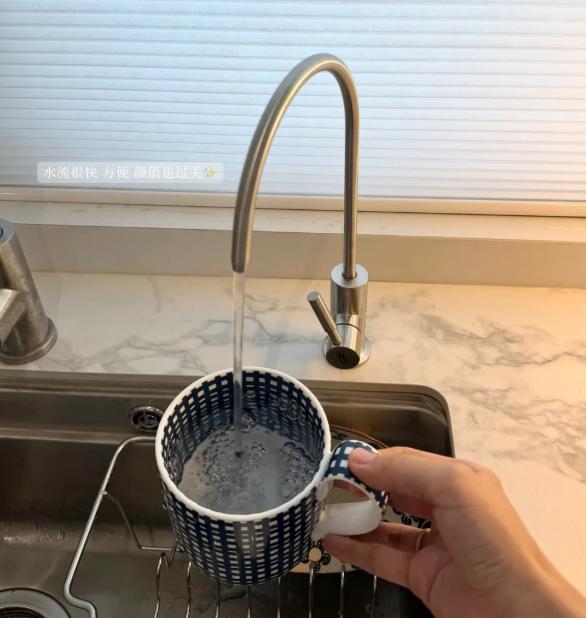 上海王女士一家四口，喝了6年的