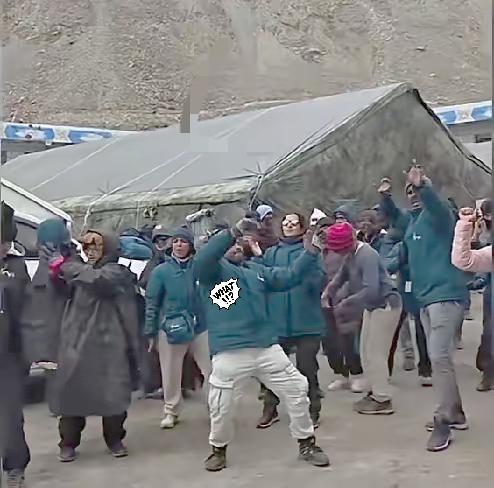 谁能想到，距离上次边境冲突没几年，一群印度人就以朝拜、旅游的名义闯进西藏阿里，在