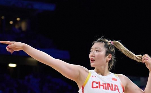 李梦落选女篮国家队连用四感谢回应宫鲁鸣