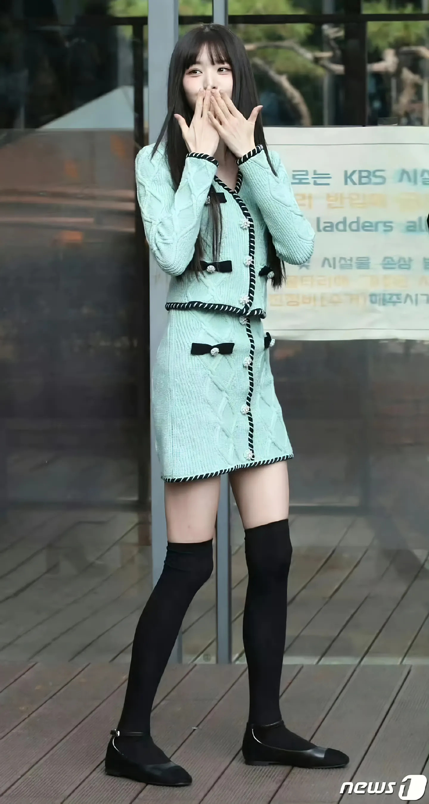 【张元英】平底鞋也遮不住的天资cr·圆瑛巷ive先行曲试听