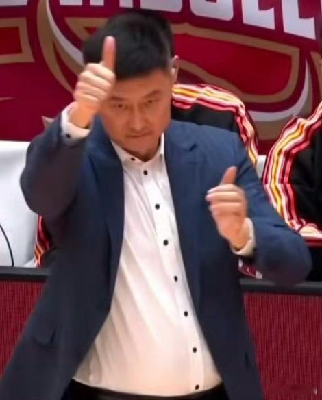 浙江男篮vs广东男篮又是一场险胜，但广东队客场拿下浙江队含金量更高，球迷期望值高