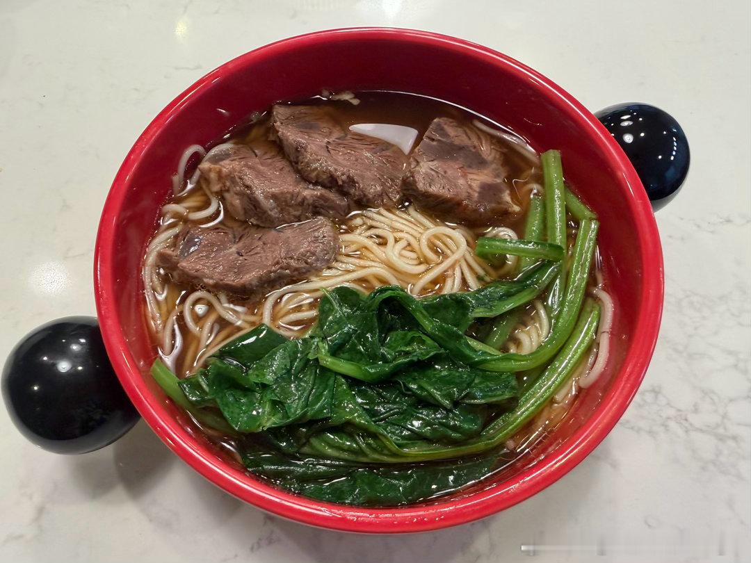 豆豆的牛肉面，我的凉面
