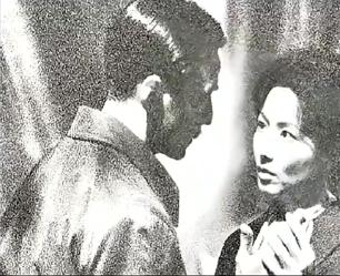 上海滩最美香烟女郎，62岁遭年轻民警羞辱，9年后被灭口在旧上海滩，有位家喻户