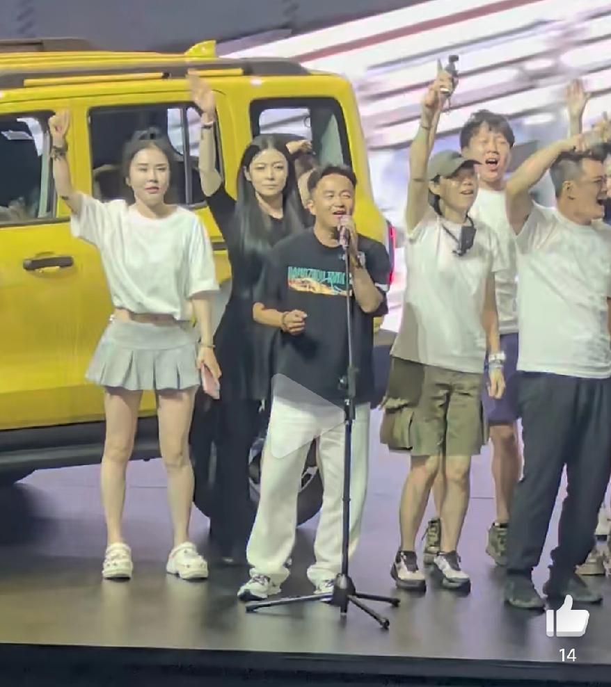 恐怕魏建军做梦都想不到，坦克300有这么多小姐姐车主，真是无心插柳柳成荫，当初欧