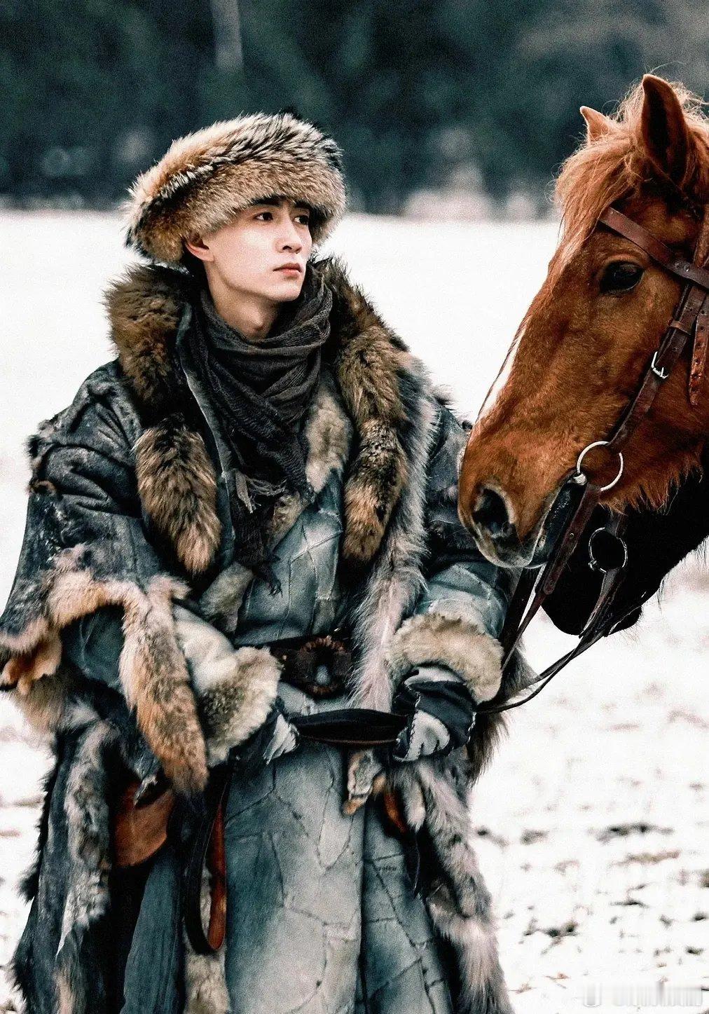 陈晓一到剧里又帅起来了！之前陈晓暴瘦的照片出来，很多人说他颜值下降了，但一到剧里