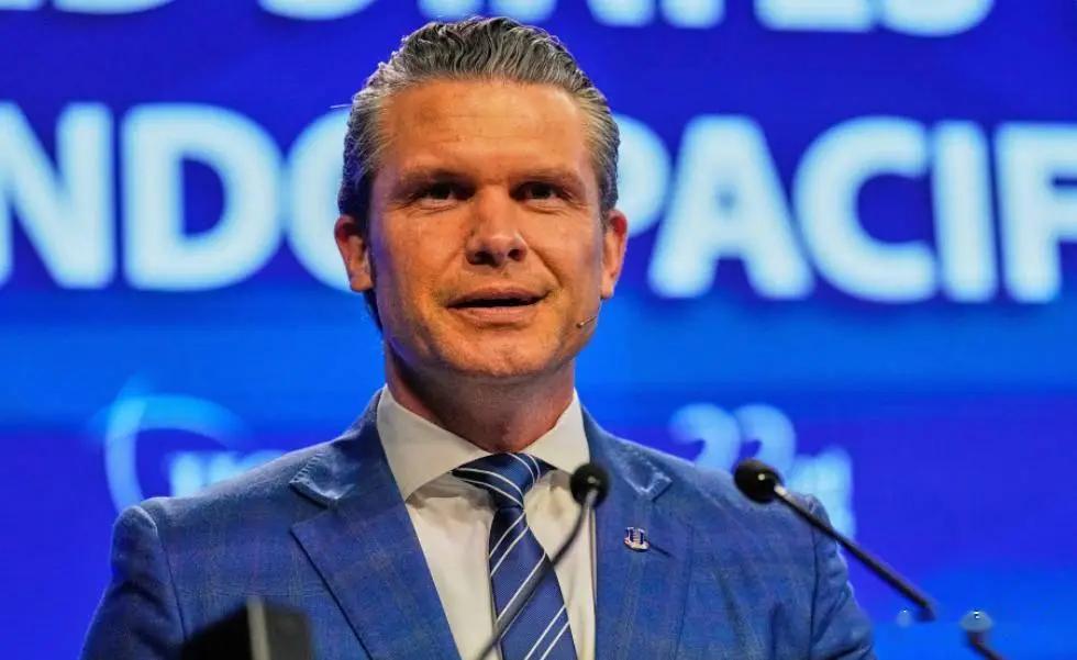 数十万份文件解密，关键信息却被厚重的黑墨水物理覆盖！很多人以为这是司法透明的进步