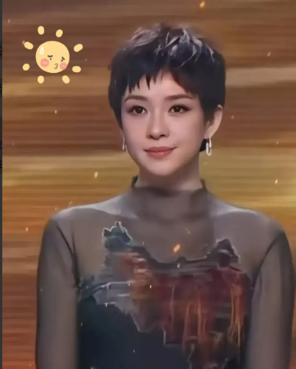 章子怡后槽牙估计都咬碎了她一定想不明白，霍启仁的新媳妇快30岁了而且还是泰