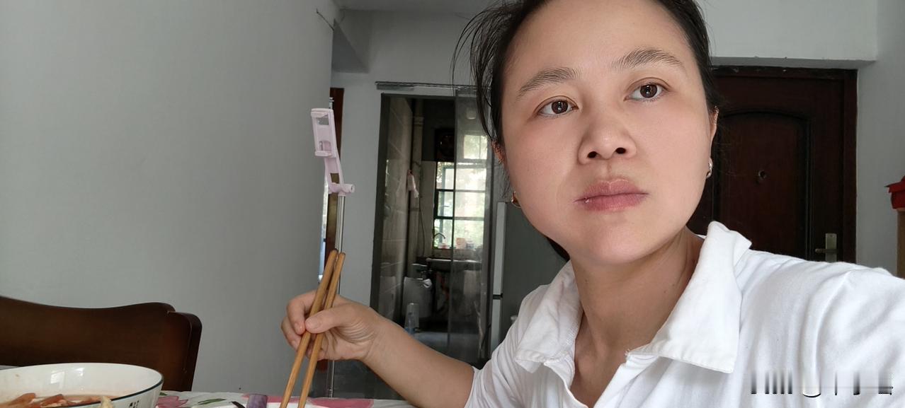 二婚夫妻有真爱吗？有人说二婚夫妻就是搭伙过日子，哪里有什么真诚，自从2024年切