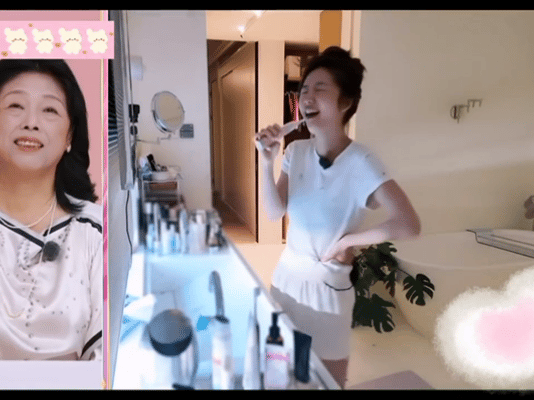 蔡文静开心是第一要义蔡文静分享欲看《我家那闺女》被蔡文静打动，满满的分享欲，善于