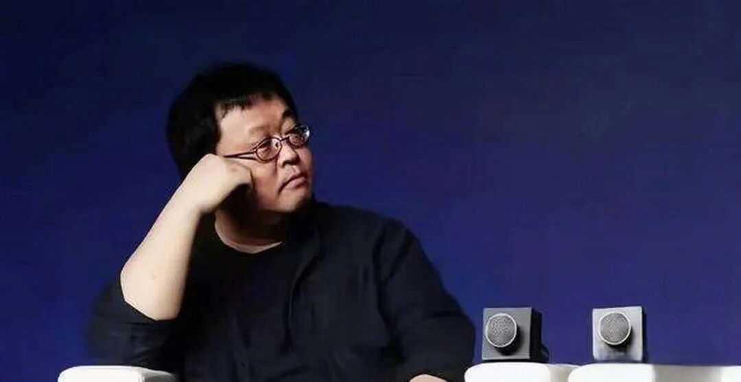 Meta裁员1500人撤离元宇宙, VR行业十年烧千亿难破瓶颈