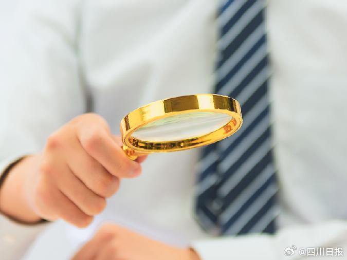 [？？？]四川广安，一对夫妻在2012年协议离婚，约定孩子随母、父亲月月付抚养