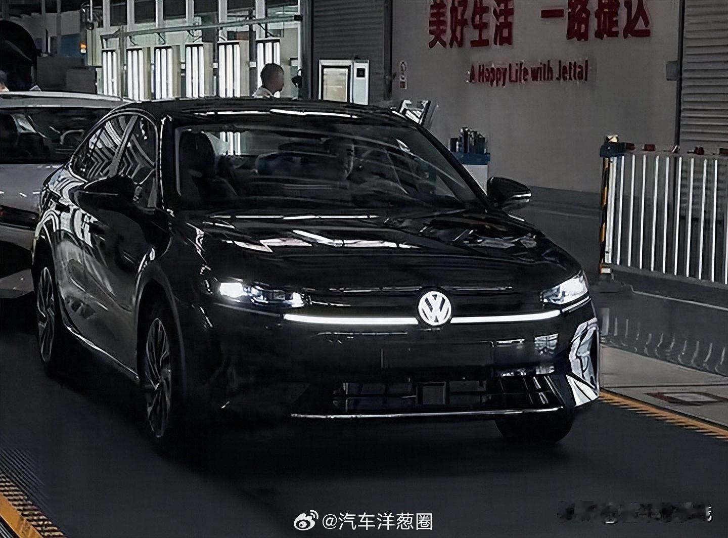 新一代大众速腾L锰石黑色实车，这个外观看起来如何？大众速腾速腾​​​