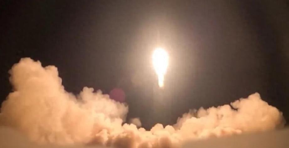 没人想到！就在美以联手狂轰滥炸、特朗普都宣称“战争基本结束”的档口，德黑兰突然甩