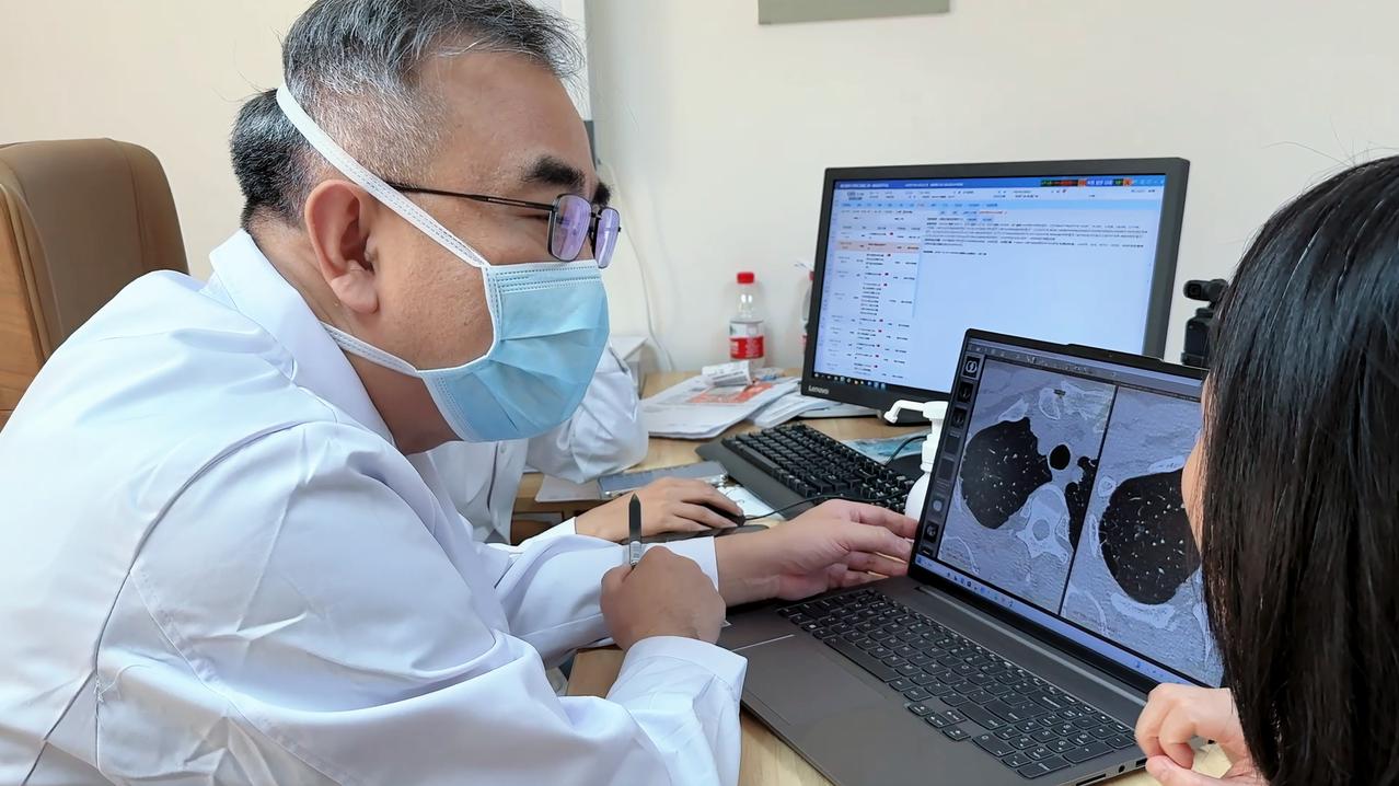 一家4人全部查出肺癌，家属跟我说“是命不好”？最近科室接诊了一个特殊的病例。58