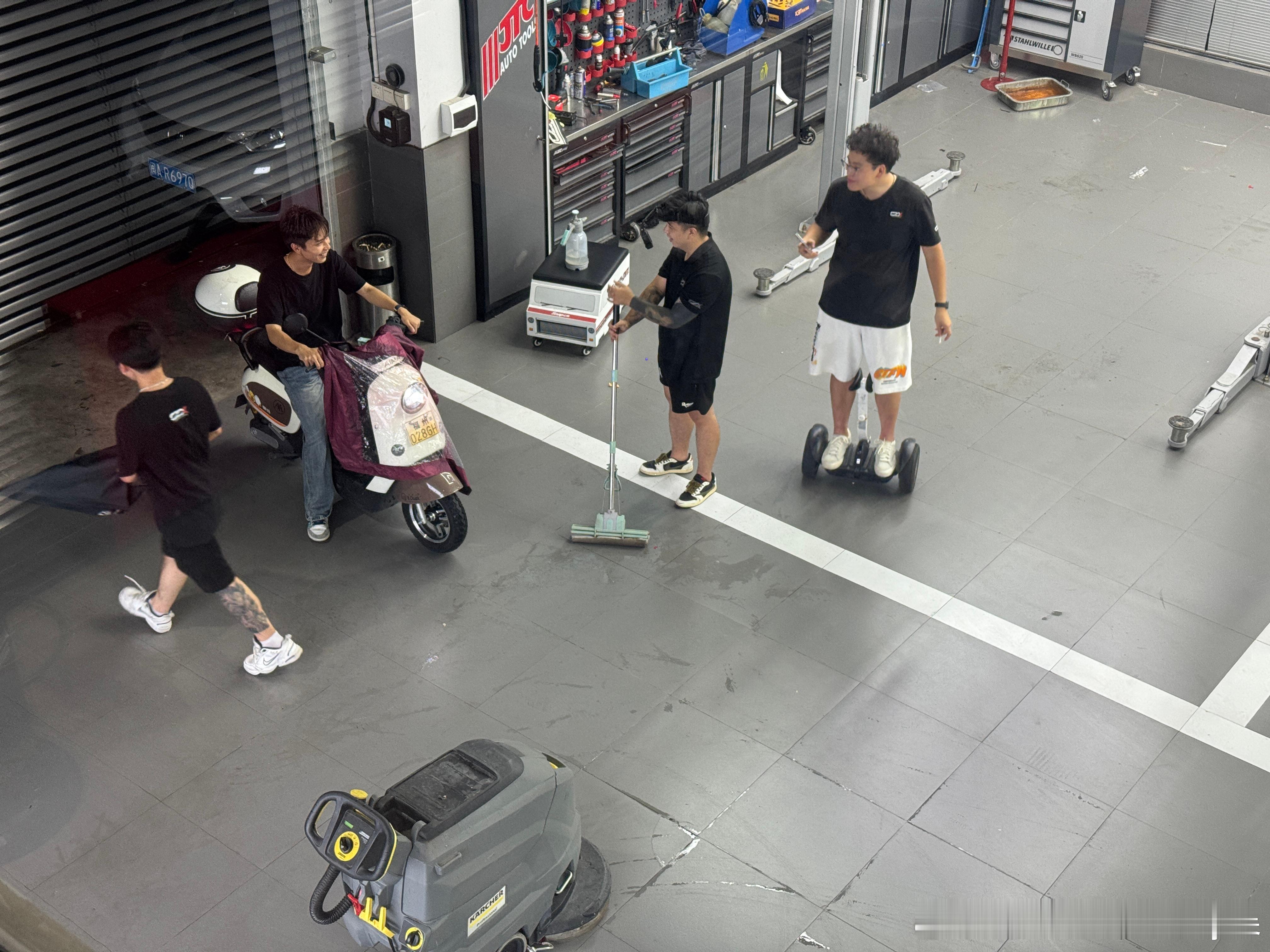 费脑时刻剧情拍摄​​​